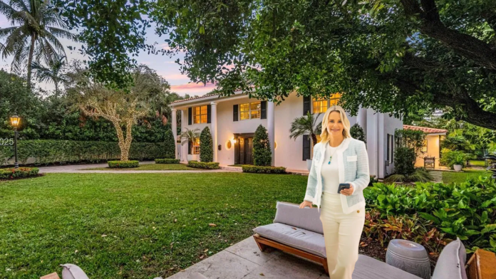 Carline Puren of Compass