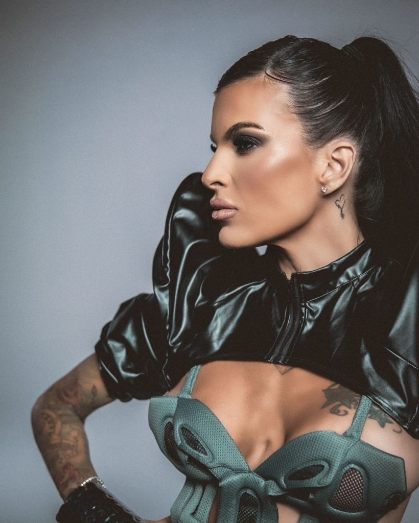 Vivien Furr Miami Music Classy